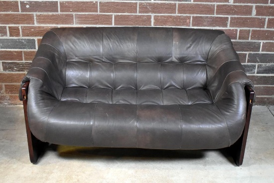 Percival Lafer Brazilian Mid-Century Modern Tufted Brown Leather Settee, Rosewood Frame