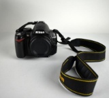 Nikon D3000 Digital Camera with Starter Kit & Accessories