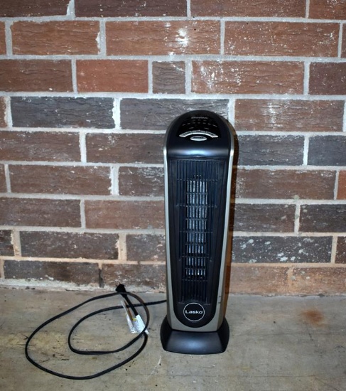 Intertek Ceramic Element Oscillating Space Heater Model 751320