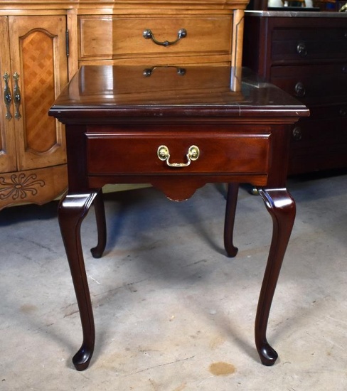 Pennsylvania Classics Solid Cherry Queen Anne Style Side Table