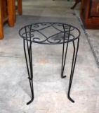 Twisted Black Metal Rod Plant Stand