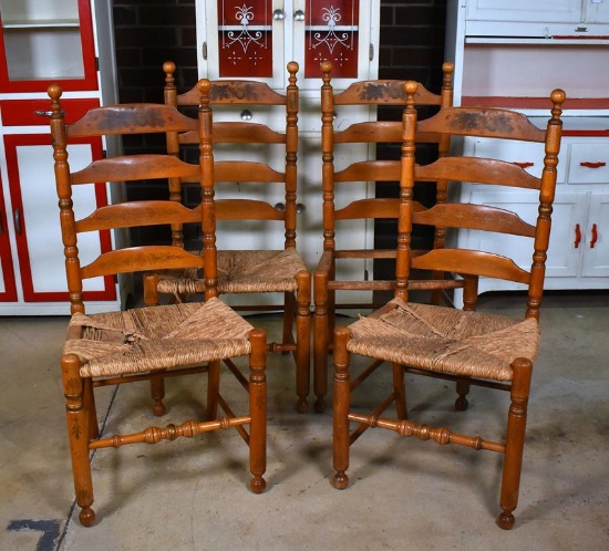 Set of 4 Hitchcock Ladderback Chairs