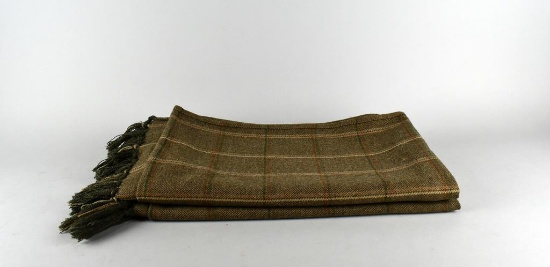 Green/Tan Plaid Woven Throw