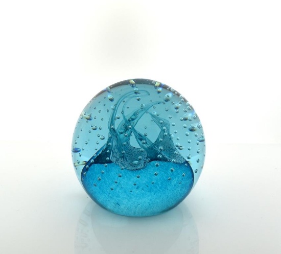 Caithness Cauldron Scotland Glass Paperweight Etched “A36868”, Bullicante w/ Blue & White Flower