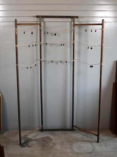 Three-Section Folding Display Rail/Rack for Hanging Event Photos/Paper