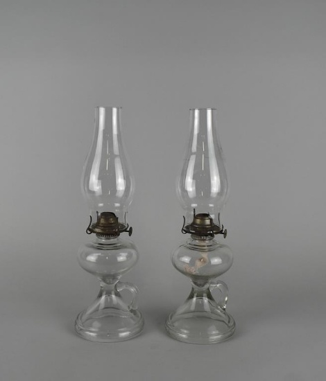 Pair of Vintage Coordinating P&A Manufacturing Co. Clear Glass Oil Lamps with Finger Loops