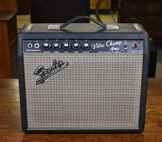 Vtg. 1966 Fender Vibro Champ Tube Guitar Amp—One Owner