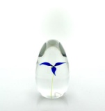Toe River Studio Trillium  Flower Glass Paperweight by David Wilson Etched “D. Wilson 04”, No. Car.