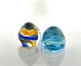 Caithness Pebble Scotland Blue, Gold, & White Pyramid-Shaped Paperweights