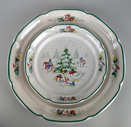 International “Country Christmas” 24 Pieces Dinnerware
