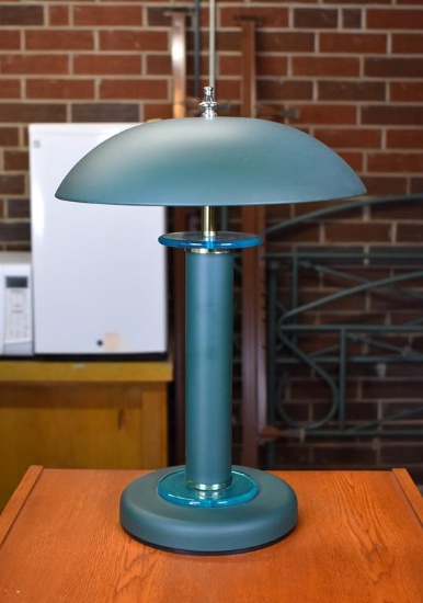 Modernist Style Green Metal Table Lamp