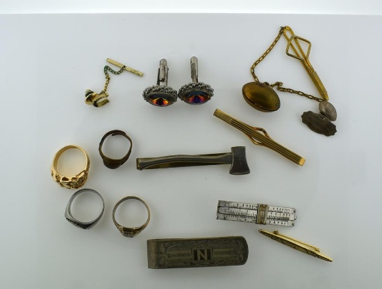 Lot of Vintage Men's Jewelry Pieces