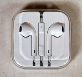 Apple Wired In Ear Headphones