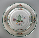 International “Country Christmas” 24 Pieces Dinnerware