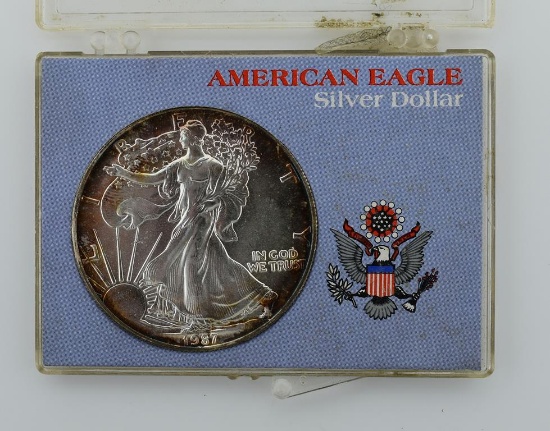 1986 American Eagle Silver Dollar, 1 Oz. Fine Silver in Plastic Case