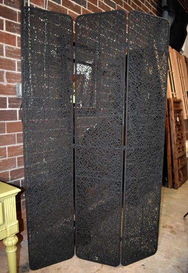 Umbra Woven Rattan Three-Section Screen