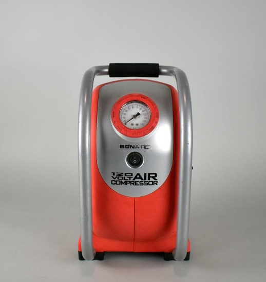 Bonaire 120 Volt Air Compressor Model No. WH160C with Accessories