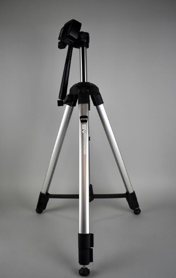 Smith Victor Corp. Camera Tripod Model P920