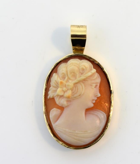 Antique Art Deco 14K Gold & Carved Shell Cameo Pendant
