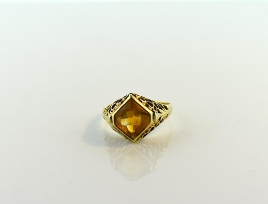 14K Gold and Yellow Citrine Ring, Size 8