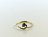 Vintage 18K White Gold and Diamond Sweetheart Ring, Size 5.5