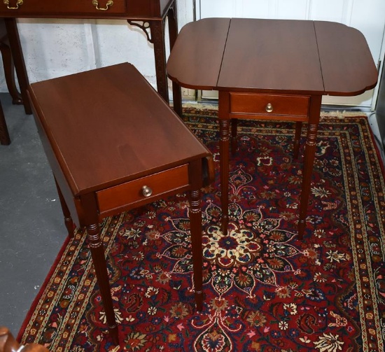 Pair of Vintage Sheraton Style Mahogany Pembroke End Tables