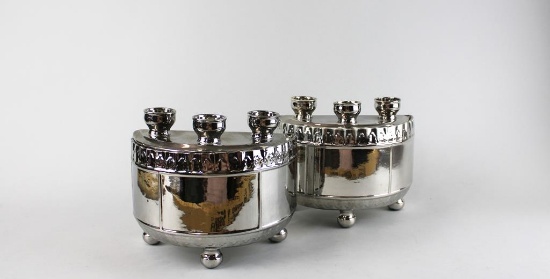 Pair of Silver Lusterware Crocus Pots, Ca. 1810