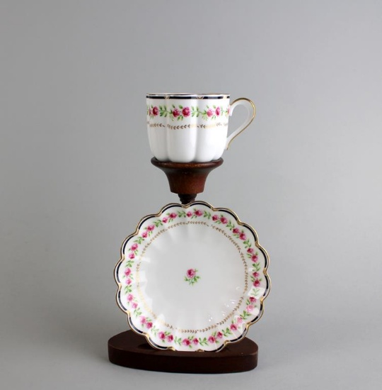 Nikko Co. Fine Bone China Pink Roses Band Teacup & Saucer on Stand, Japan