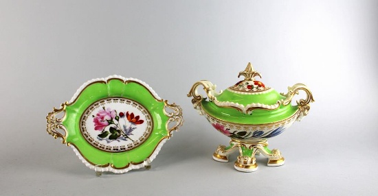 Antique Chamberlains Worcester Footed Sauce Tureen with Underplate, England