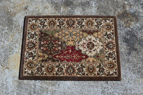 Stanley Collection Machine-Loomed Wool 2' x 3' Rug, Egypt