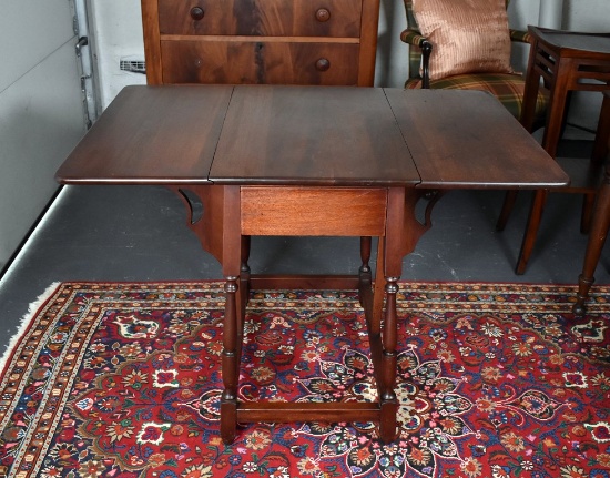 Vintage Imperial Furniture Mahogany Pembroke Table