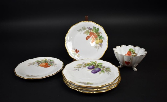 Five Antique “Tirschenreuth” Fruit Decorated Porcelain Plates & Shell-shaped Footed Bowl