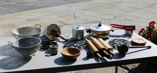 Large Lot of Vintage Collectible Metal & Wood Kitchen Ware