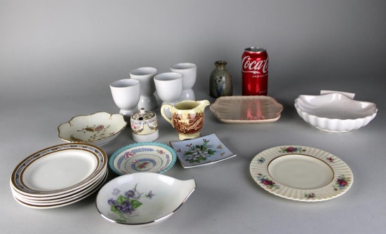 Lot of 19 Pieces of Vintage Ceramic & Stoneware Pieces