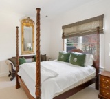 Neoclassical Reed & Ribbon Queen 4 Poster Mahogany Bed with Finials by Hickory Chair Co.