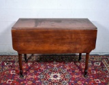 American Sheraton Walnut Breakfast Table, Early 19th Century