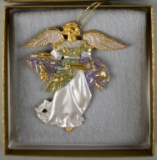 The Metropolitan Museum of Art 2003 Tree Angel Ornament with Original Box