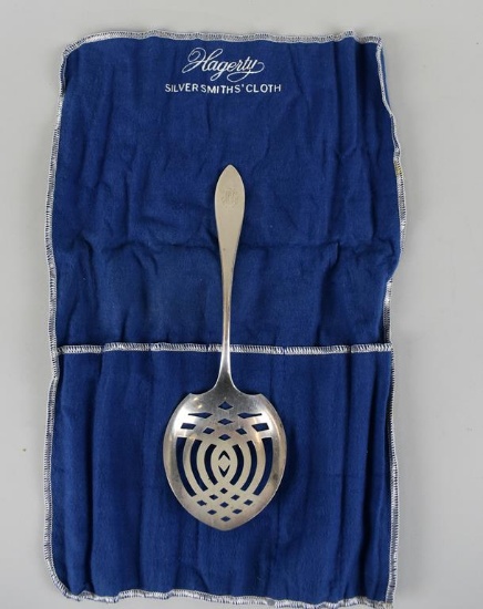 Towle Lafayette Sterling Silver Pierced Bon-Bon Spoon with Silver Cloth