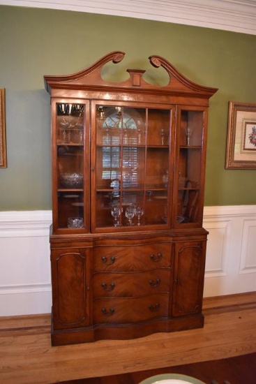 Vintage Flame Mahogany Federal Style Breakfront Server, Bookmatched Drawer Fronts