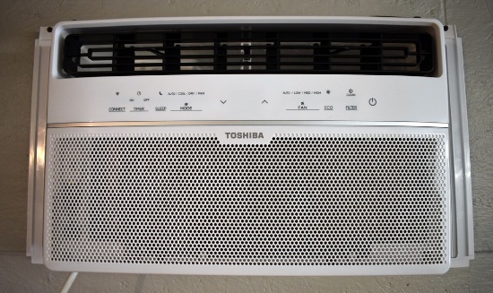 Like New Toshiba 8000 BTU Window Air Conditioner with Remote