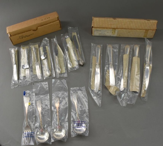 Lot of Sterling Silver: 7 Towle “Legato” Butter Knives & 9 Other Pieces by International, Others