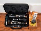 Yamaha Advantage B Flat Clarinet in Very Good Condition with Case and Supplies