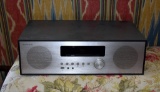 Insignia All-In-One Shelf Audio System Amplifier Tuner and Stereo Speakers