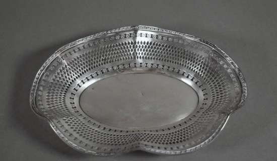A Tiffany & Co. Sterling Silver Reticulated Candy Dish w/ Tiffany Silver Cloth