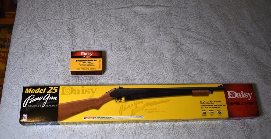 A Daisy Model 25 Pump BB Gun (NIP) with Collectible Daisy Branded Wooden BB Ammo Box (3000 Ct.)