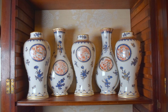 20th Century Edme Samson et Cie Porcelain de Paris Chinese Export Style 5-Piece Garniture