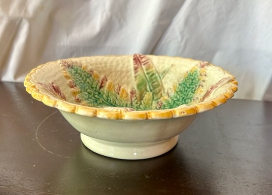 Majolica Banana Leaf and Fern Bowl