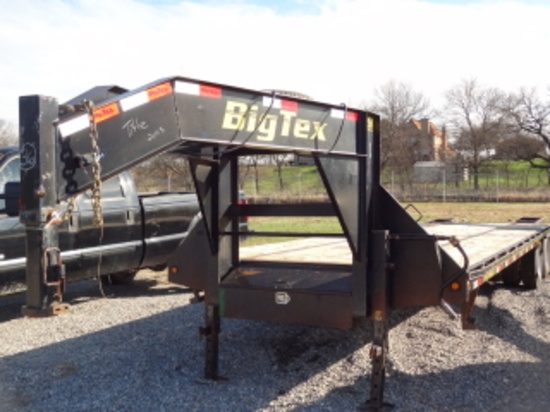 2013 Big Tex 30' Gooseneck Trailer