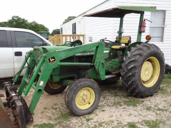 John Deere 1530 Roll Bar Canopy Tractor