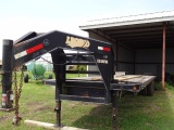 2010 Legend Gooseneck 32ft Tandem Dual Trailer